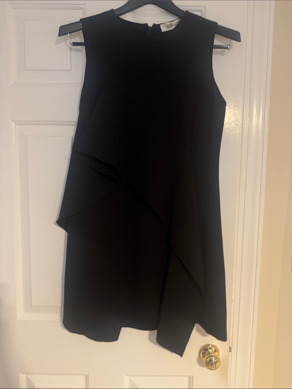 Diane Von Furstenberg Sleeveless Black Ruffled Shift Dress